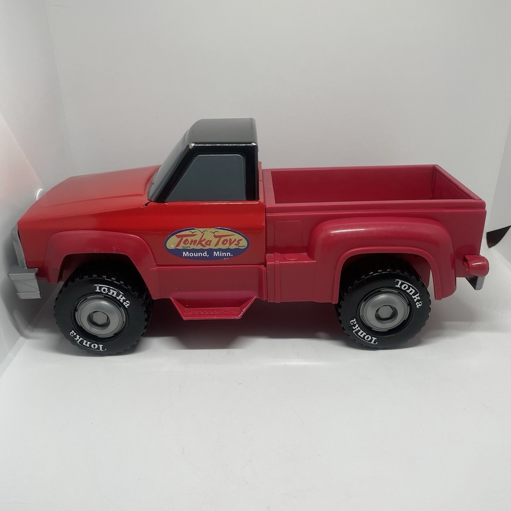 Tonka Toys Mound Minn Hasbro 2012 Red Pick Up‎ Truck Toy
